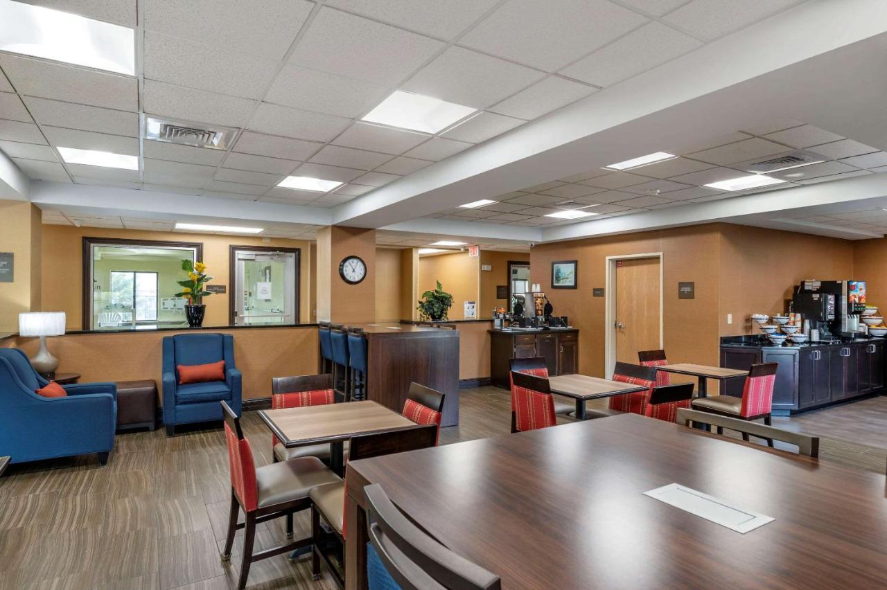 Comfort East Inn