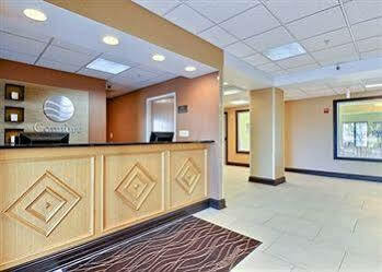 Comfort East Inn