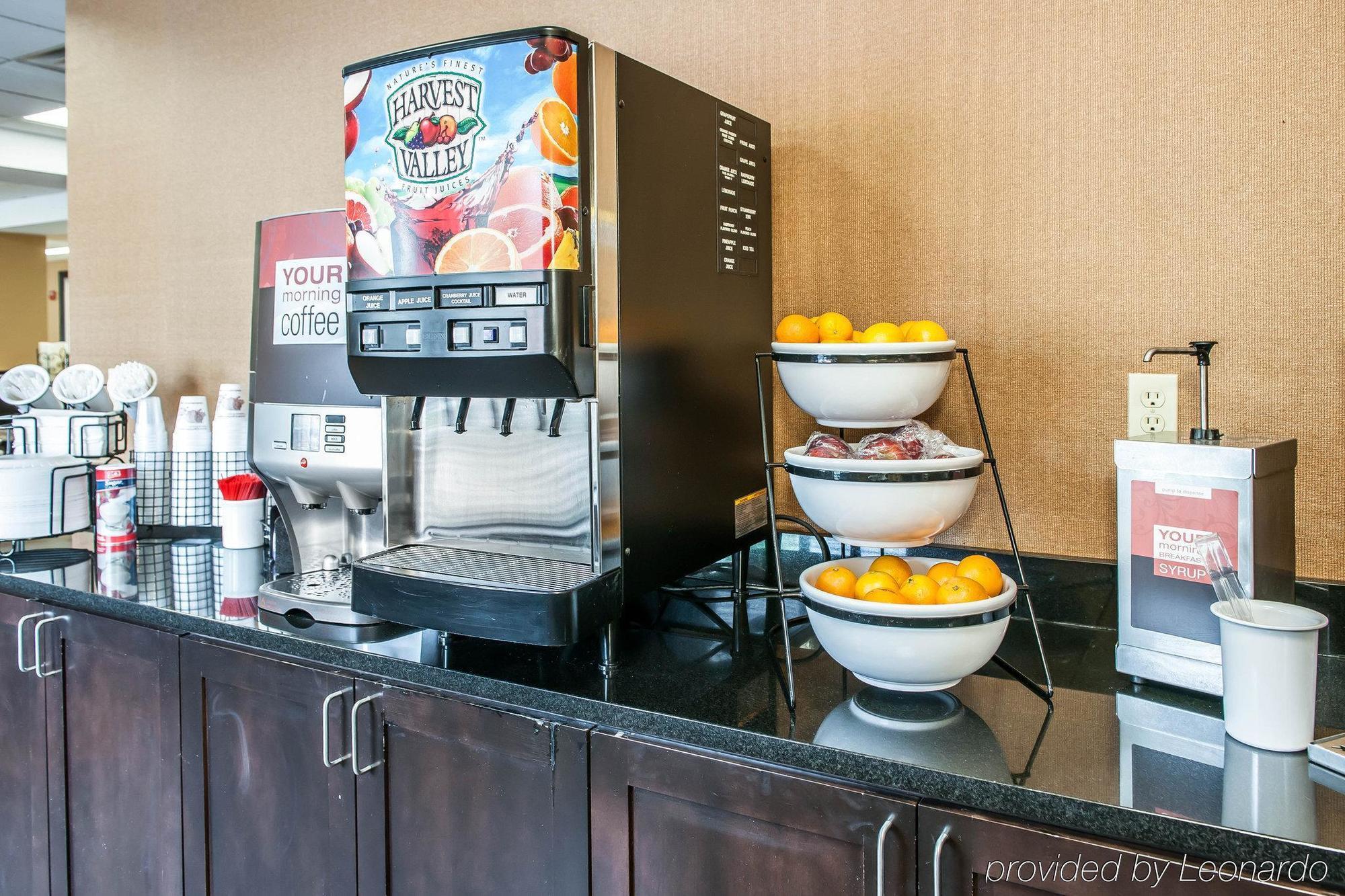 Comfort East Inn 2*